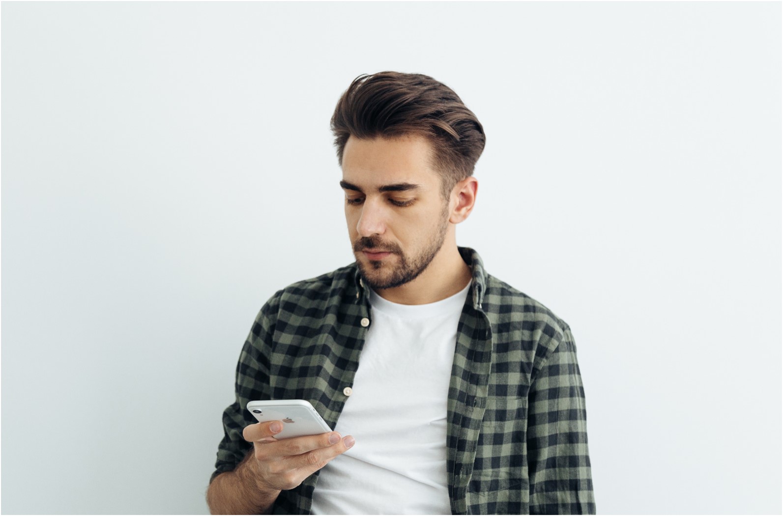 tus-amigos-de-facebook-podrán-escribirte-en-whatsapp-sin-tener-tu-número
